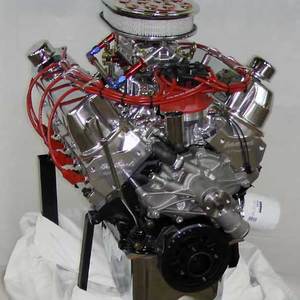 Small block Ford crate engine